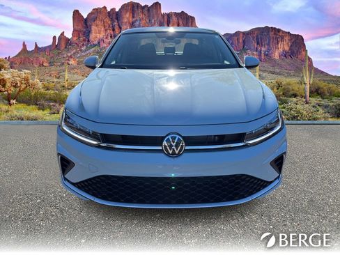 New 2026 Volkswagen Jetta SE FWD image 10