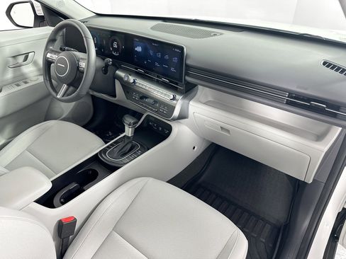 Used 2024 Hyundai Kona SEL image 26