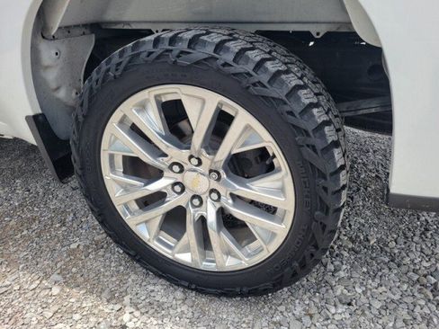 Used 2019 Chevrolet Silverado 1500 LT w/ Texas Edition RWD image 9