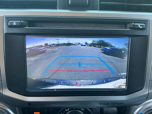 Used 2019 Toyota 4Runner SR5 AWD/4WD image 29