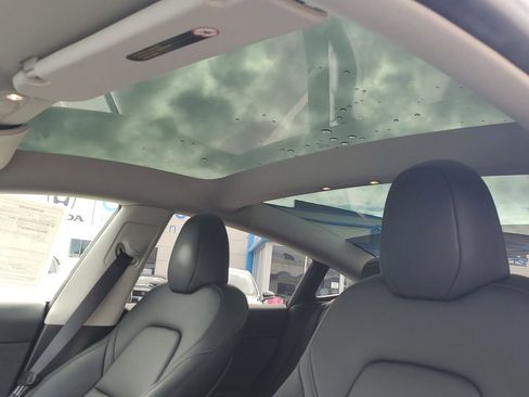 Used 2023 Tesla Model 3 Standard Range image 20