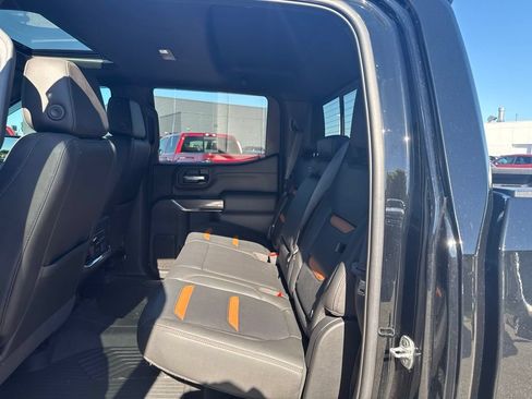 Used 2020 GMC Sierra 1500 AT4 w/ AT4 Premium Package AWD/4WD image 10