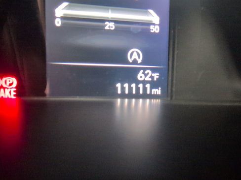 Used 2023 Hyundai Elantra SE w/ Cargo Package image 17