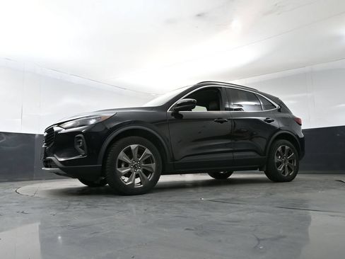 Used 2024 Ford Escape Platinum AWD/4WD image 20