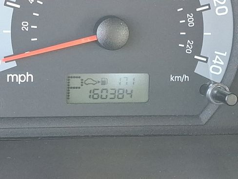 Used 2003 Hyundai Elantra GLS FWD image 19