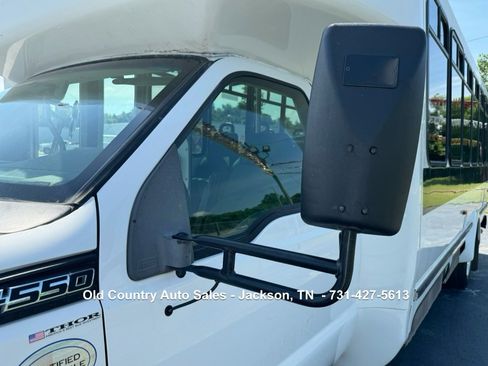 Used 2012 Ford F550 2WD Regular Cab Super Duty w/ Payload Upgrade Pkg image 19