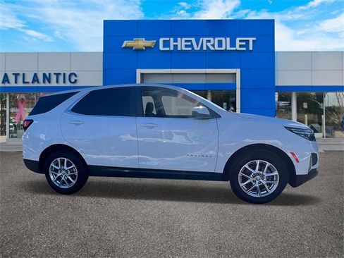 Used 2023 Chevrolet Equinox LT image 6