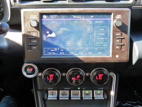 Used 2023 Toyota GR86 image 24