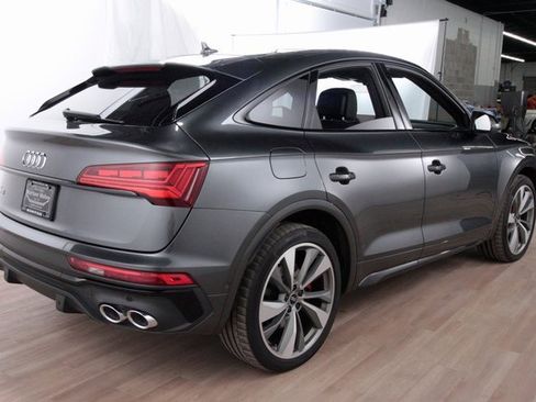 Used 2021 Audi SQ5 Prestige w/ Prestige Package image 5