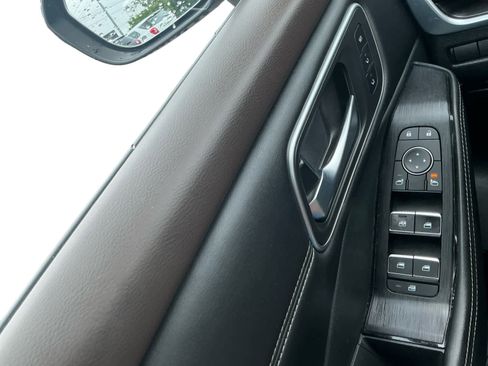 Used 2021 Nissan Rogue SL FWD image 18