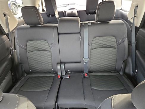 Certified 2024 Nissan Pathfinder SV image 36