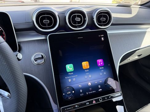 New 2025 Mercedes-Benz C 300 Sedan image 18