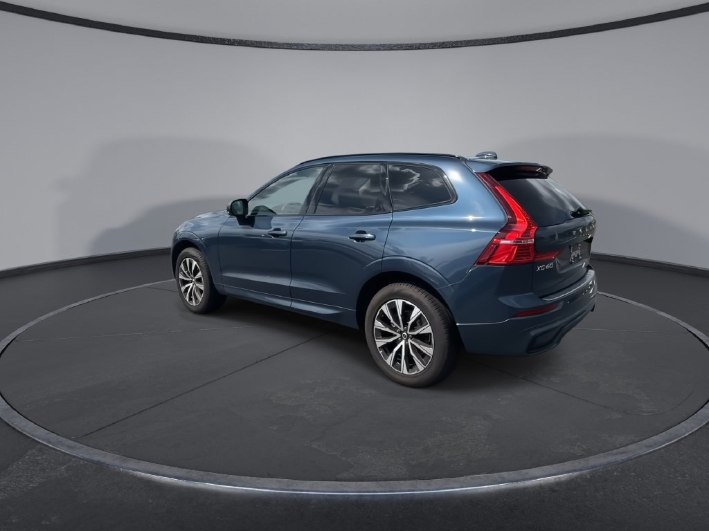Used 2024 Volvo XC60 B5 Core w/ Protection Package Premier AWD/4WD image 6