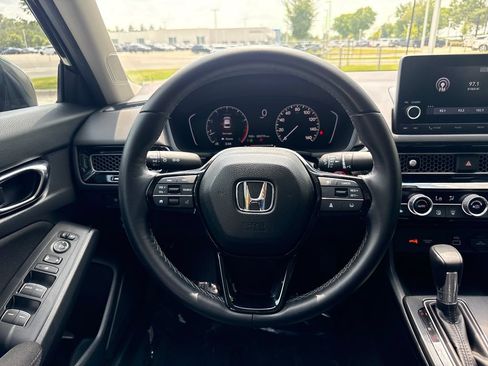 Used 2024 Honda Civic EX image 19