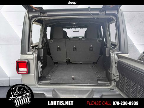 Certified 2021 Jeep Wrangler Unlimited Islander image 17