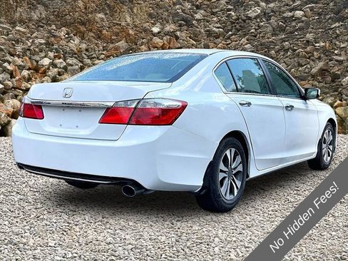 Used 2013 Honda Accord LX image 2