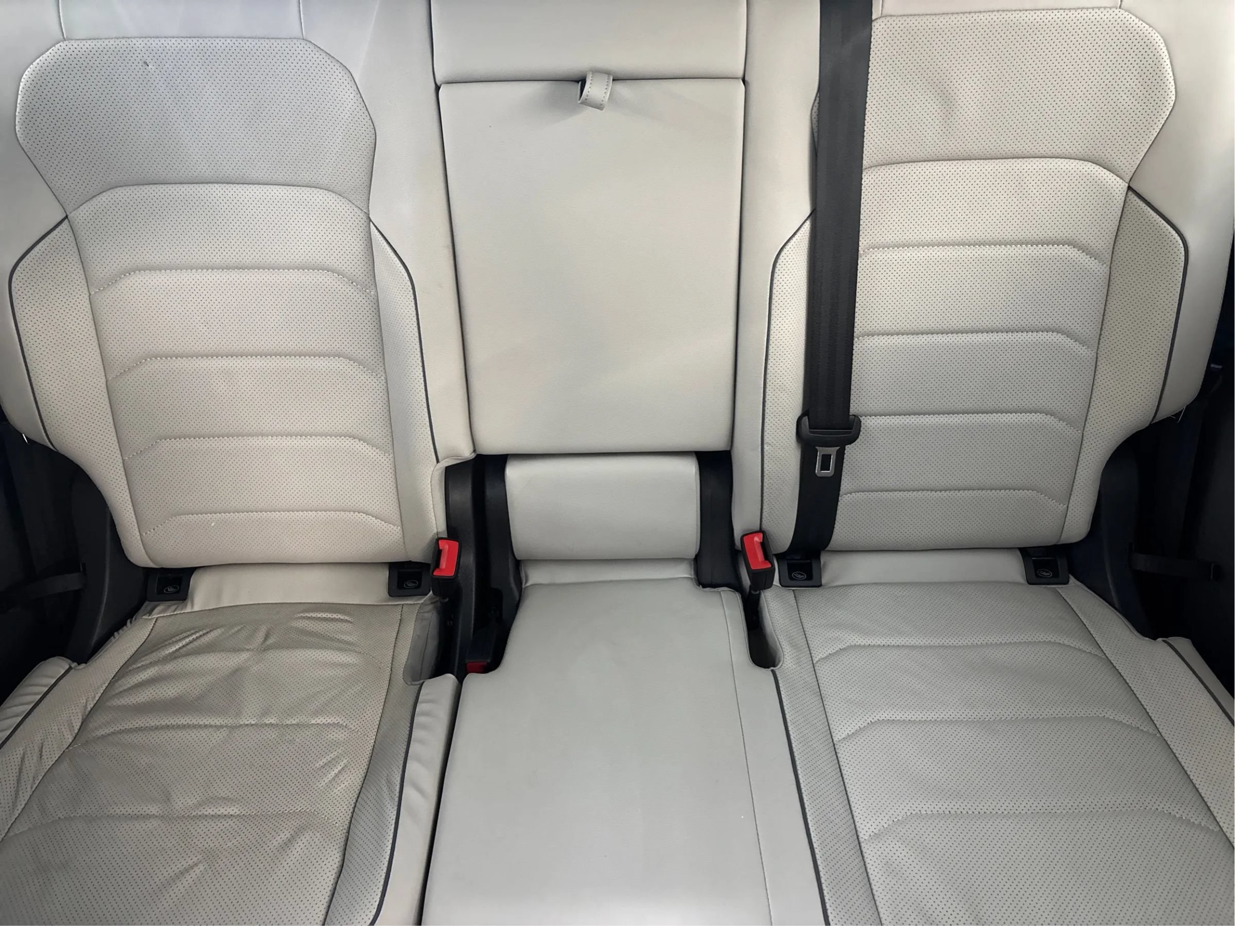 Used 2022 Volkswagen Tiguan SEL R-Line AWD/4WD image 47