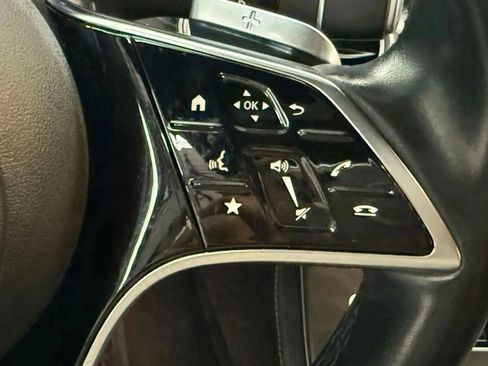 Used 2022 Mercedes-Benz E 350 Sedan w/ AMG Line Exterior image 25