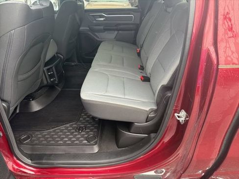 Used 2022 RAM 1500 Big Horn AWD/4WD image 10