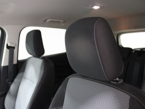 Used 2019 Ford Escape SE FWD image 14
