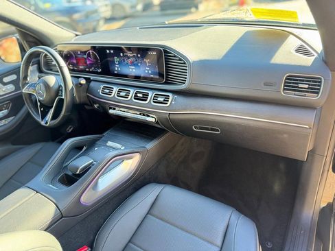 Used 2024 Mercedes-Benz GLE 350 4MATIC image 20