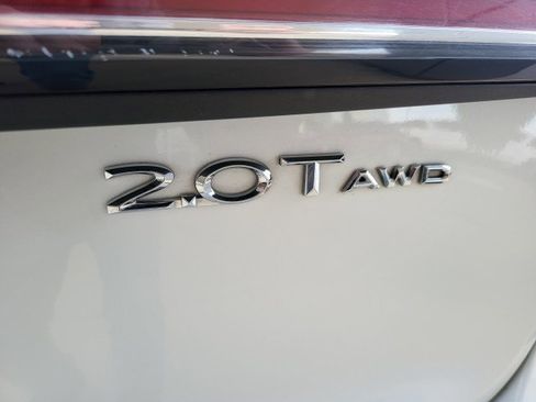 Used 2020 Lincoln Nautilus Reserve w/ Equipment Group 202A image 28