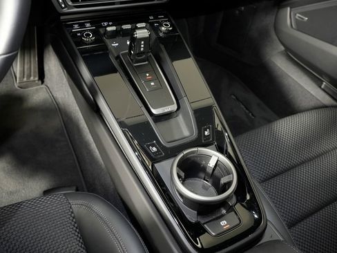Certified 2024 Porsche 911 Carrera T RWD image 34