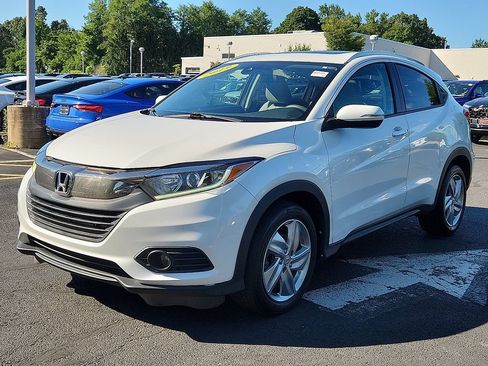 Used 2019 Honda HR-V EX image 9