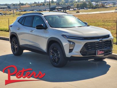New 2026 Chevrolet Trax ACTIV w/ Sunroof Package