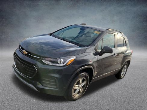 Used 2018 Chevrolet Trax LT w/ LT Convenience Package AWD/4WD image 35