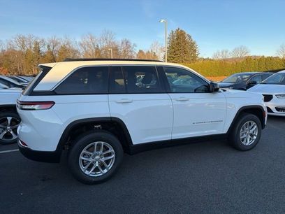 New 2025 Jeep Grand Cherokee Laredo X