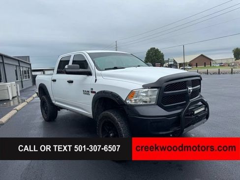 Used 2016 RAM 1500 Tradesman w/ Popular Equipment Group AWD/4WD image 2