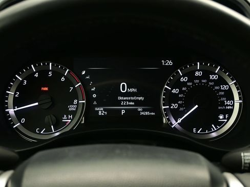 Used 2023 Toyota Highlander XLE AWD/4WD image 27