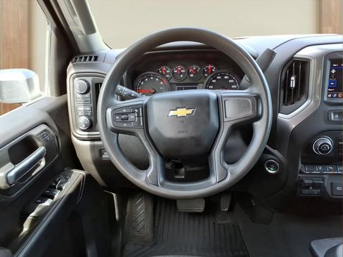 Certified 2025 Chevrolet Silverado 2500 Custom w/ Custom Value Package AWD/4WD image 20