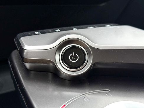 Used 2022 Kia EV6 Wind image 27