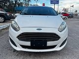 Used 2014 Ford Fiesta SE w/ Comfort Package image 4