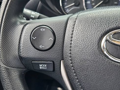 Used 2014 Toyota Corolla L FWD image 23