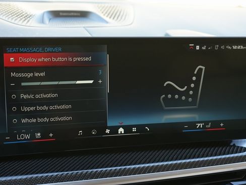 Used 2024 BMW X7 M60i w/ Executive Package image 19