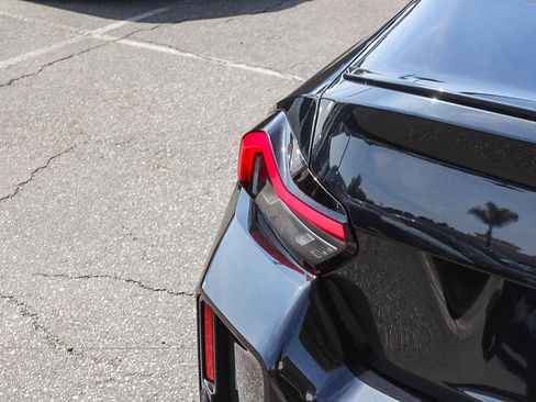 Used 2023 BMW M2 RWD image 7