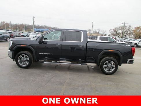 Certified 2025 GMC Sierra 2500 SLE w/ SLE Value Package; image 9