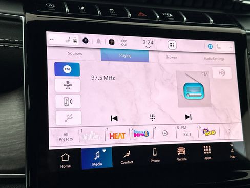 New 2025 Jeep Grand Cherokee L Limited w/ Luxury Tech Group II image 19