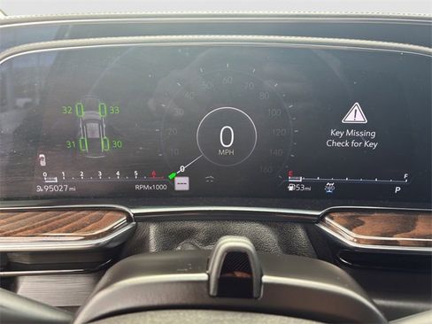 Used 2022 Cadillac Escalade Sport Platinum image 25