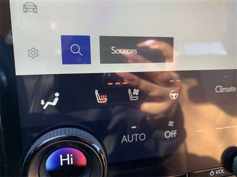 Used 2024 Lexus NX 300h AWD w/ Luxury Package image 28