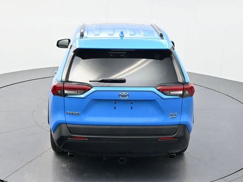 Used 2019 Toyota RAV4 XLE w/ Carpet Mat Package AWD/4WD image 42