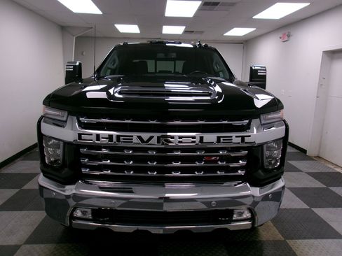 Used 2022 Chevrolet Silverado 2500 LTZ w/ LTZ Plus Package AWD/4WD image 15