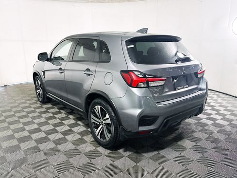 Used 2022 Mitsubishi Outlander Sport SE FWD image 5