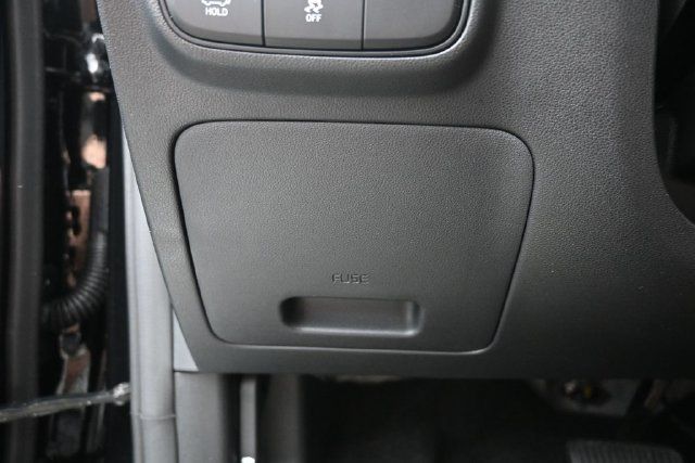Used 2025 Hyundai Tucson Limited AWD/4WD image 19