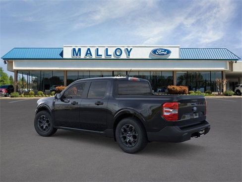New 2025 Ford Maverick XLT image 4