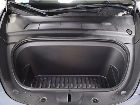 Used 2022 Tesla Model Y Performance AWD/4WD image 30
