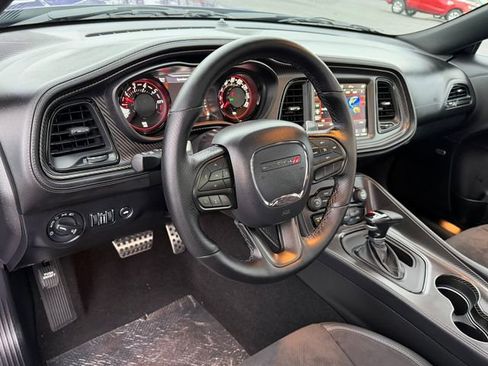Used 2023 Dodge Challenger GT w/ Plus Package image 11